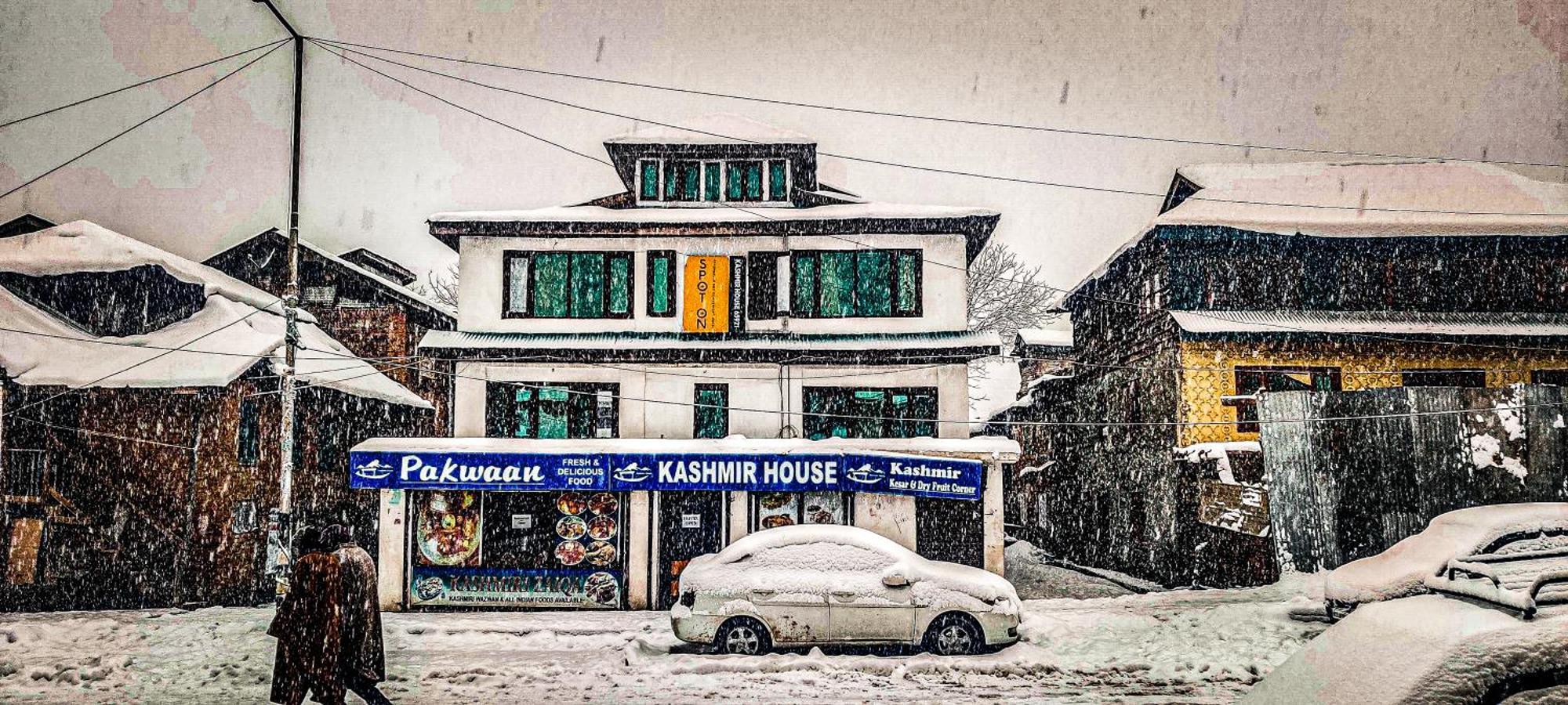 Hotel Kashmir House Pahalgām Zewnętrze zdjęcie